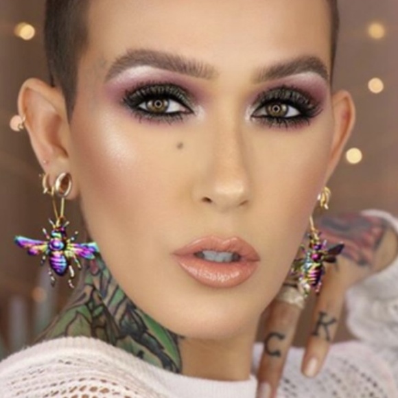 Sydney Grace X Mel Thompson Tiny Marvels eyeshadow palette - Picture 2 of 4